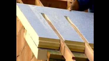 Płyta POWERROOF - nakrokwiowa izolacja dachu skośnego