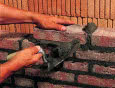 Jak prawidłowo murować zaprawami do klinkieru?